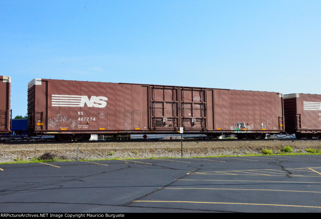 NS Box Car